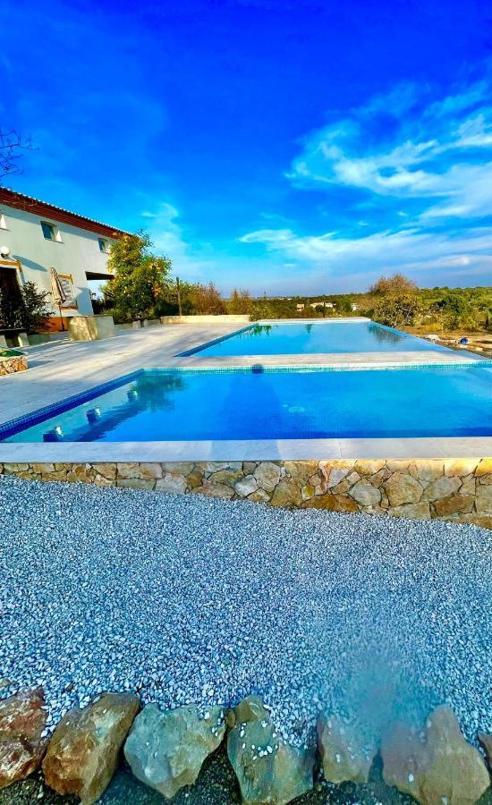 Luxuszelt Eco Alfarrobas Com Piscina